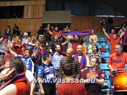 mk2006_12.jpg