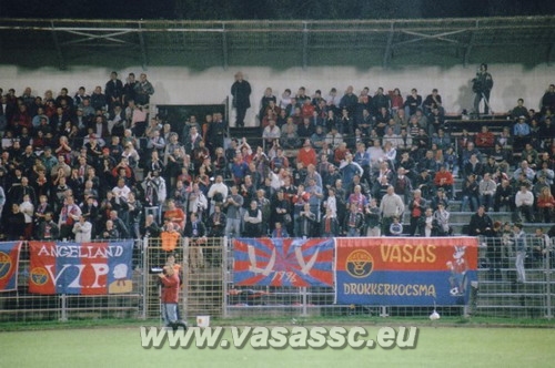 honved05V.jpg